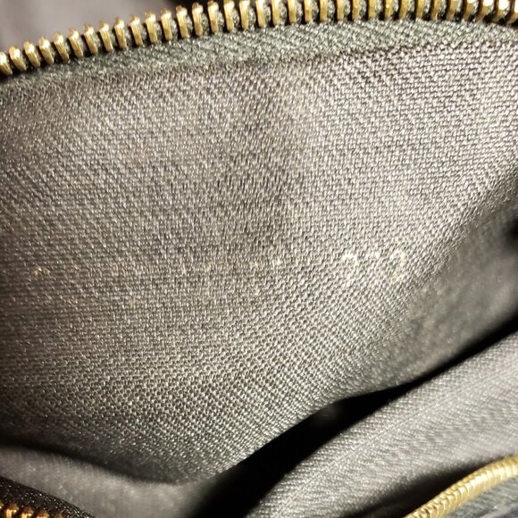 Fendi Leather trim/Handle Bag, Black Nylon Gold-Tone Hardware Tote Bag - Picture 12 of 13